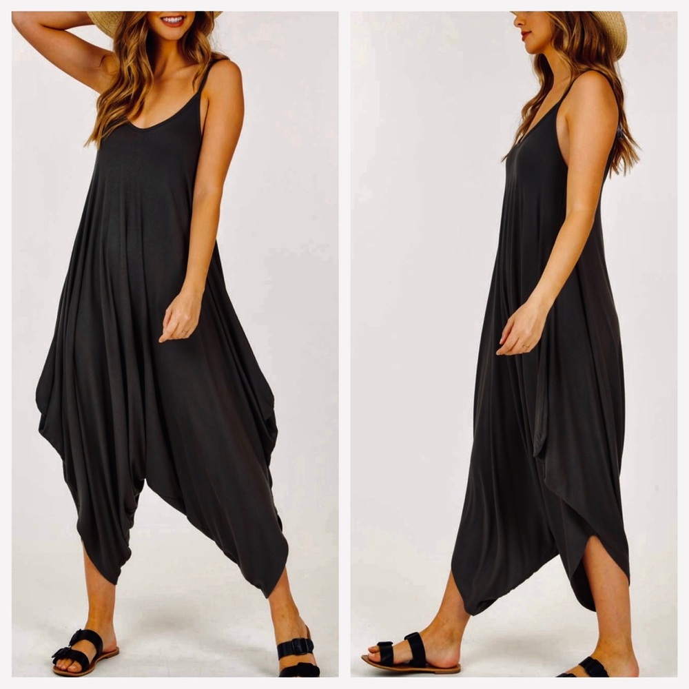 Fabulous loose fit spaghetti strap harem jumpsuit - Picture 2 of 3
